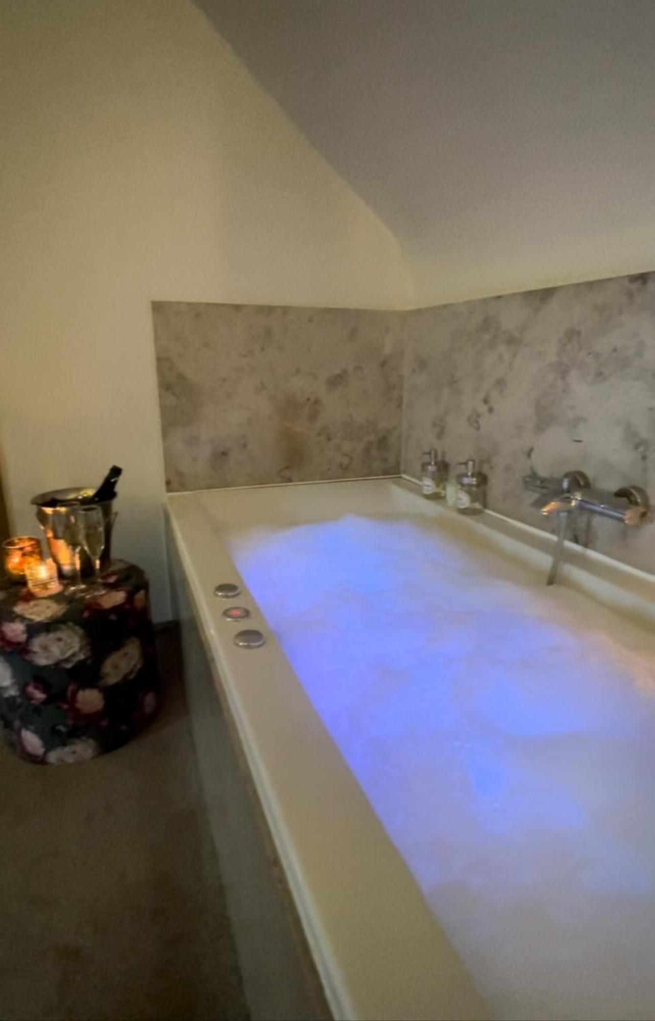 De Verborgen Parel B&B Borgloon Εξωτερικό φωτογραφία